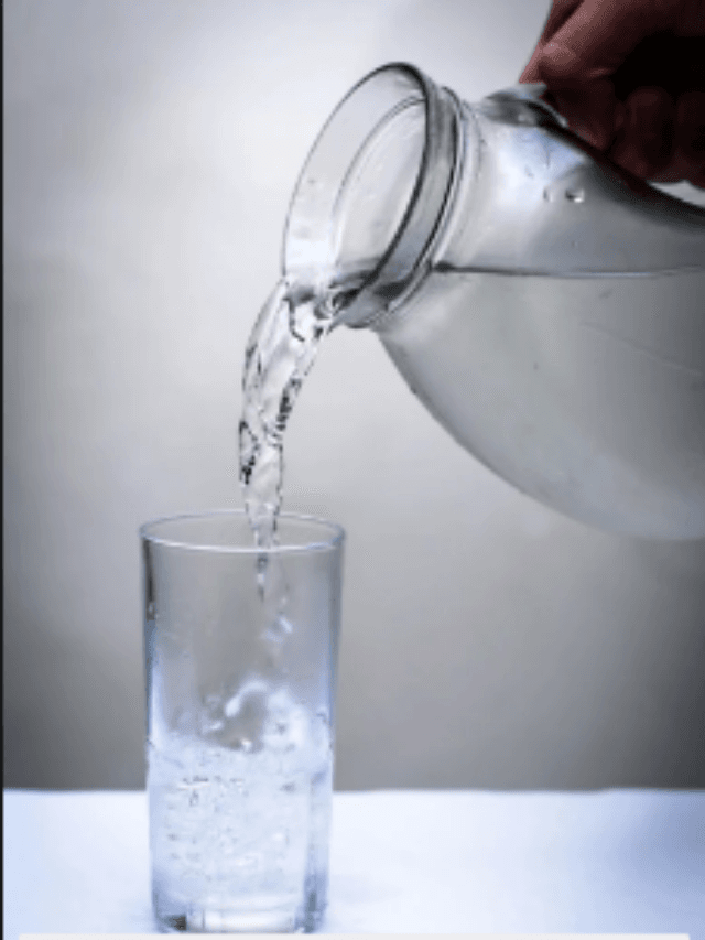 10 Amazing Benefits of Drinking Water on an Empty Stomach in Morning